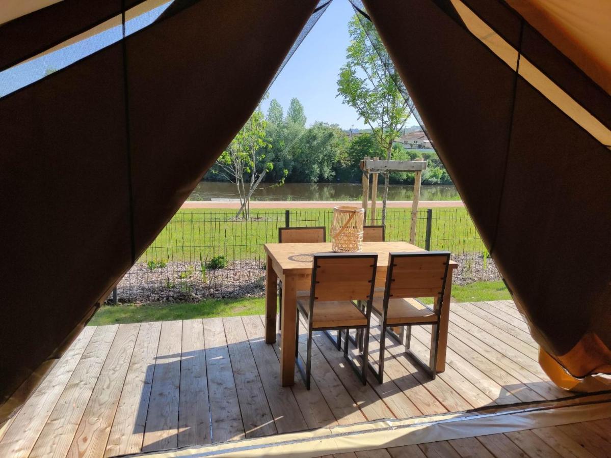 Tente Lodge Pour 5 Personnes En Bordure De La Riviere Allier Au Sein D'Un Petit Camping Saint-Yorre Zewnętrze zdjęcie